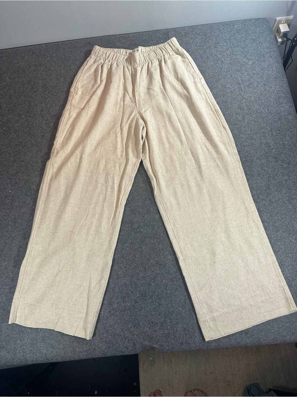 Abercrombie & Fitch Beige Wide-Leg Linen Blend Trousers